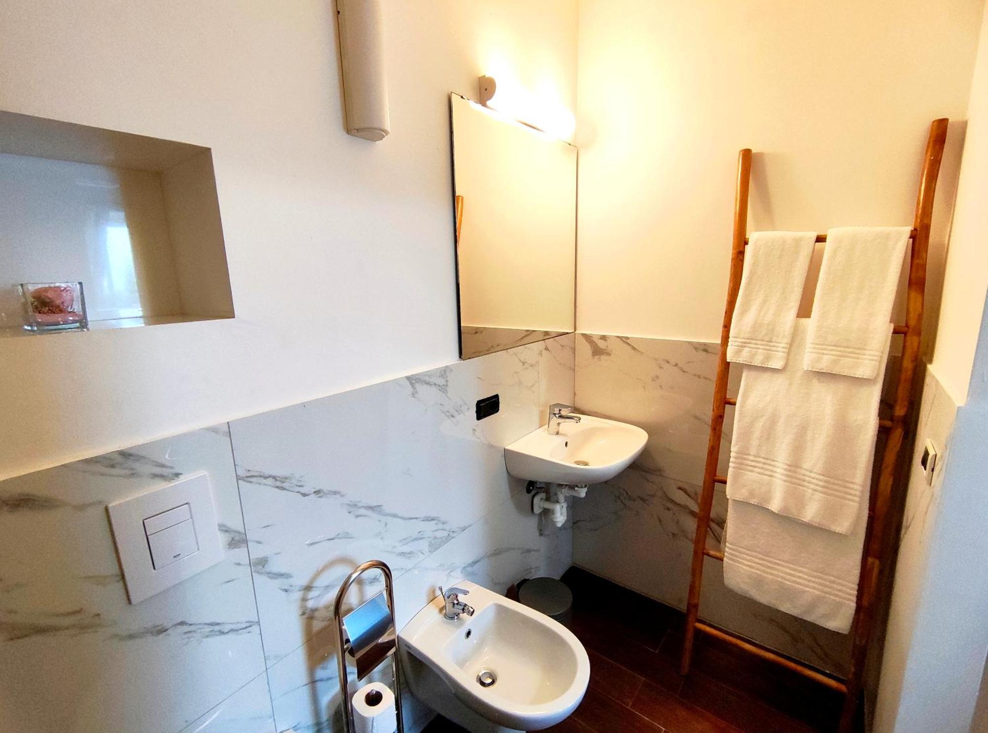 Albergo Del Sole Porto Valtravaglia Zewnętrze zdjęcie