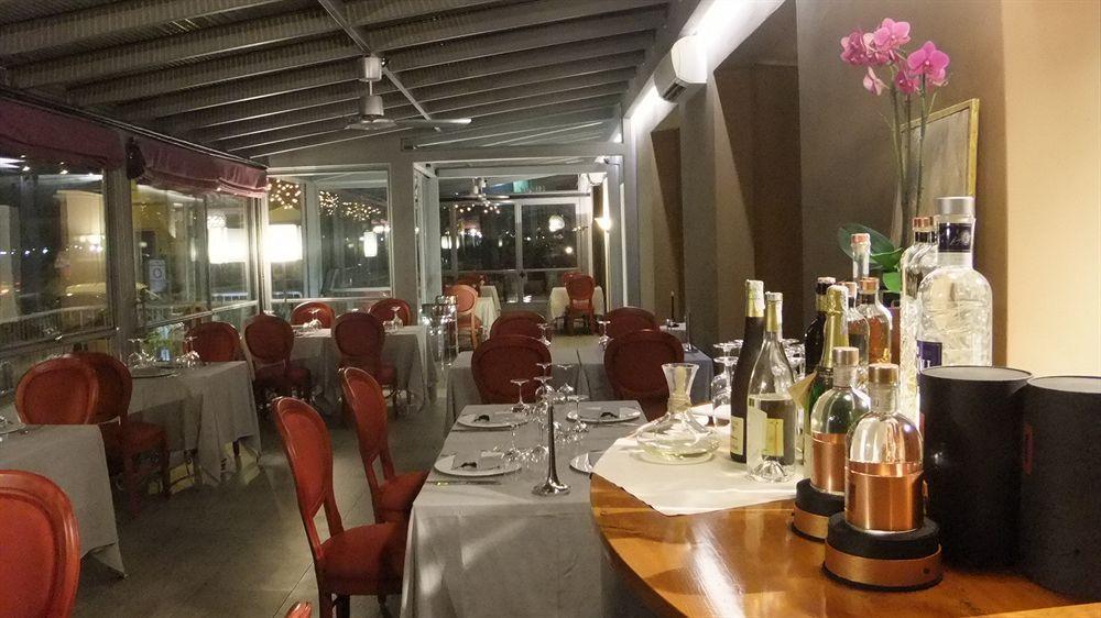 Albergo Del Sole Porto Valtravaglia Zewnętrze zdjęcie