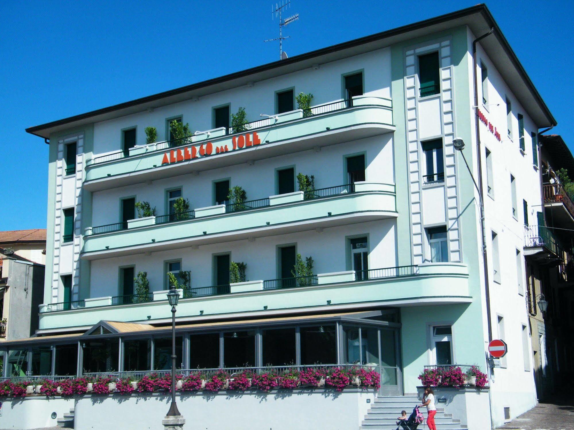 Albergo Del Sole Porto Valtravaglia Zewnętrze zdjęcie